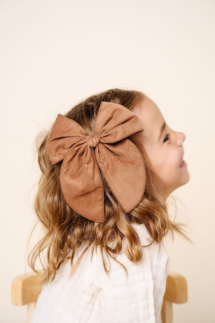 Heirloom Bow - Walnut Corduroy Clip