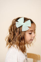 Tulle Bow - Pistachio Clip