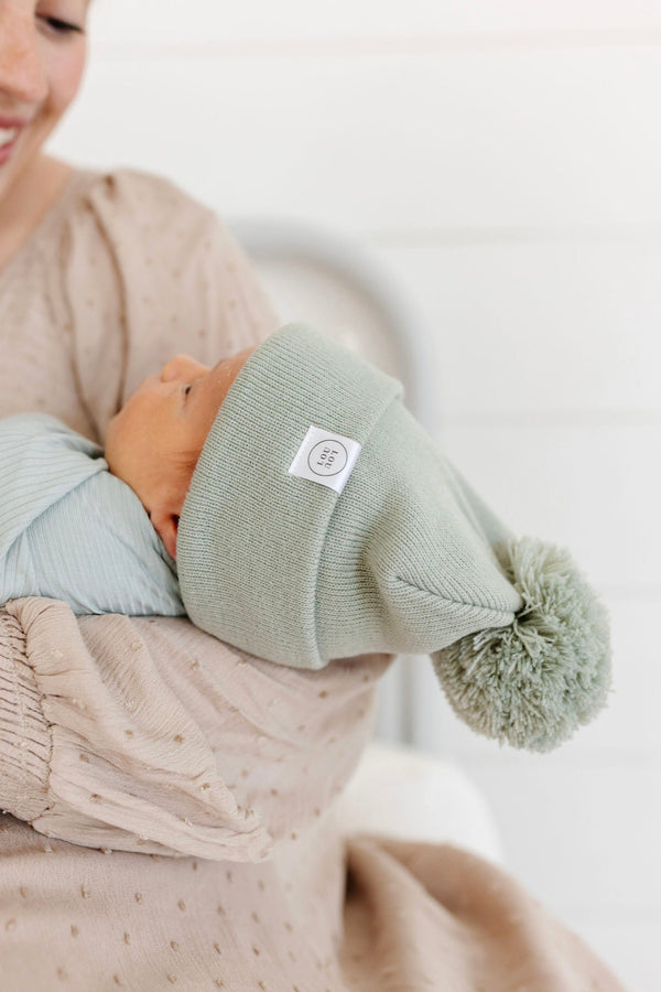 Pre-Order: Beanie with Pom - Pewter