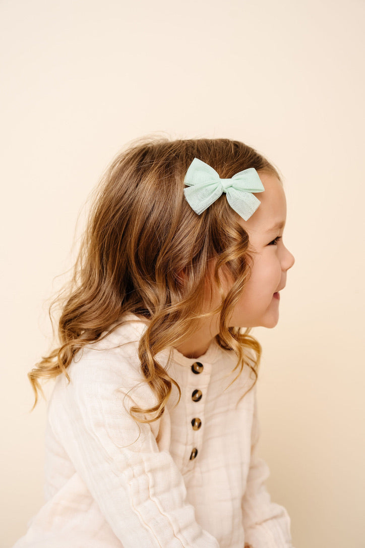 Tulle Bow - Pistachio Clip