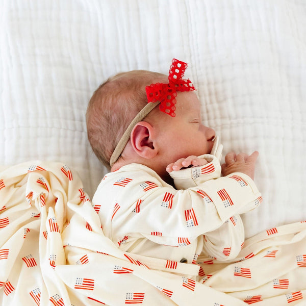 Lace Bow - Mini Red Lace