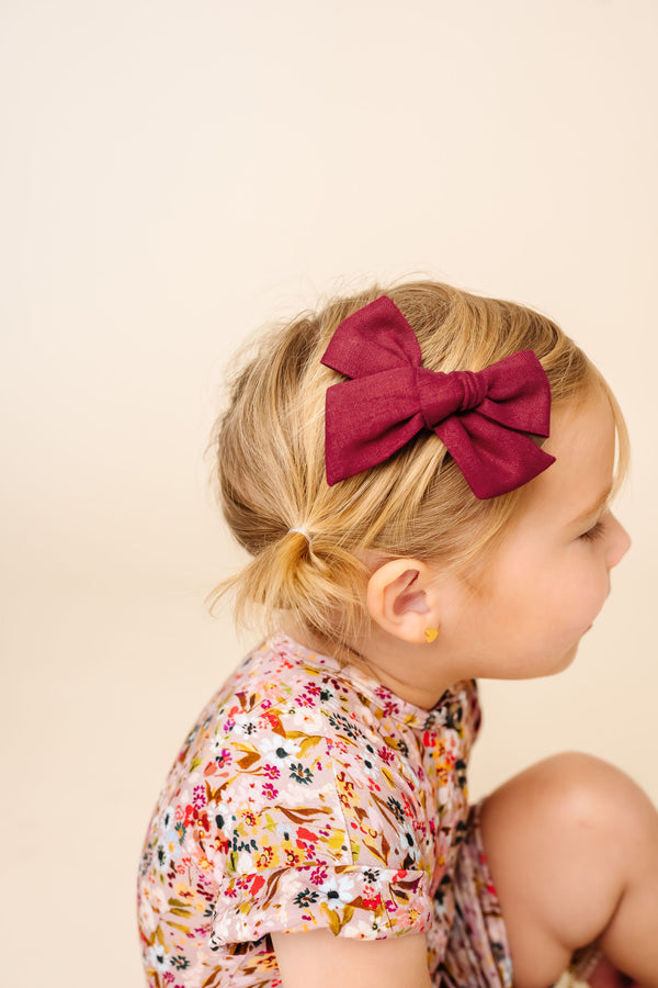 Linen Bow - Cranberry Clip