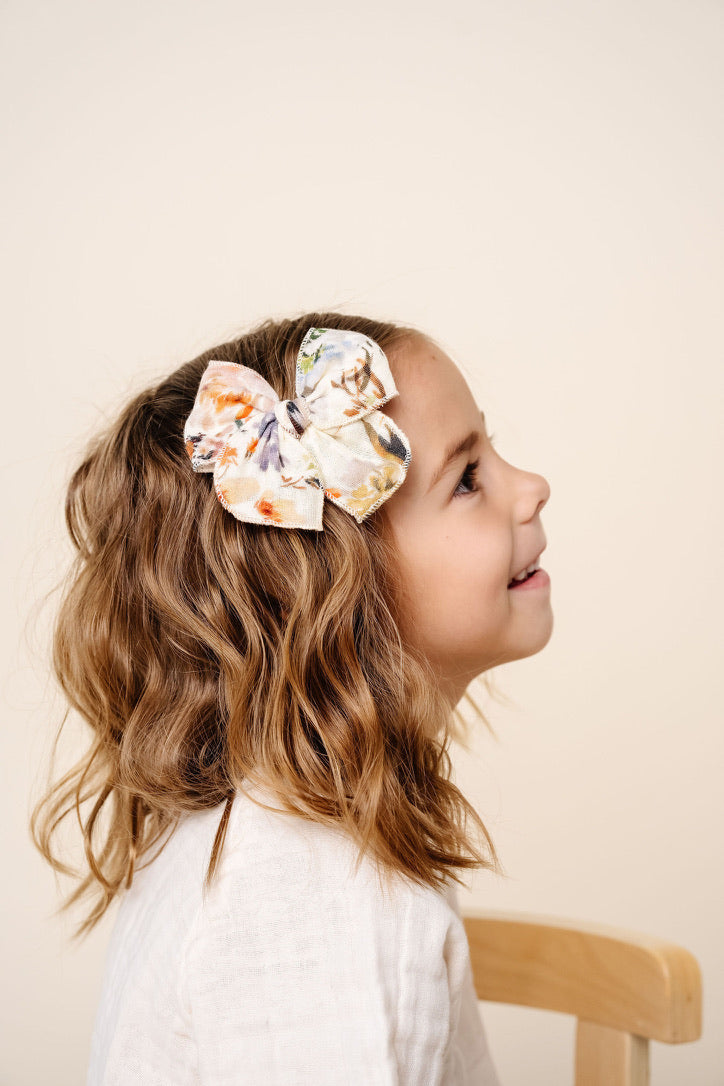 Cloud Muslin™ Heirloom Bow - Nellie Clip