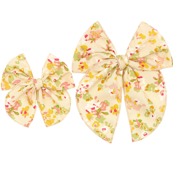 Heirloom Bow - Tan Floral Clip
