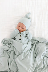 Bailey Ribbed Swaddle Blanket